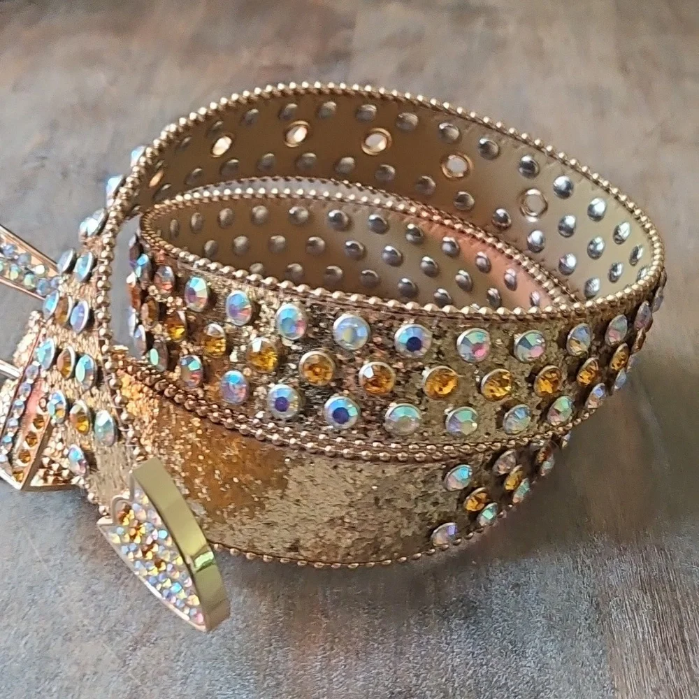 NWT Western Gold Rhinestone Glitter Studded Belt